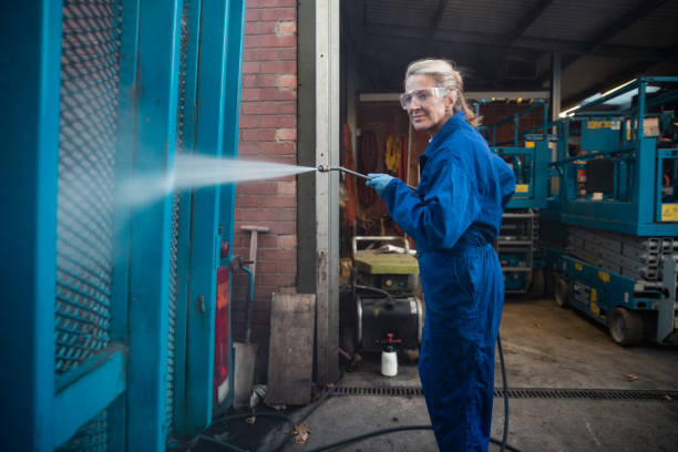 Best Warehouse Cleaning  in Somers, MT